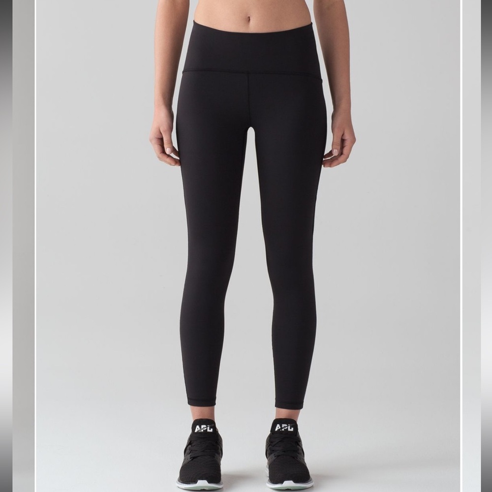 Lululemon Train Times 7/8 High-Rise Pant 25" Black Size 2 - Picture 4 of 8